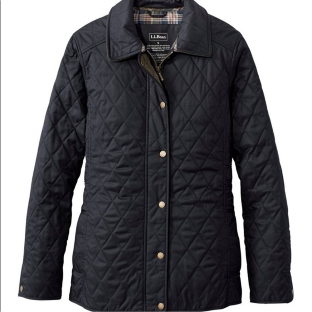 L.L. Bean Women's Black Quilted Jacket. Size SMALL